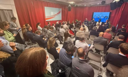خالد شربتلي يناقش دور رأس المال العائلي في التحول الاقتصادي المستدام بدافوس 2026