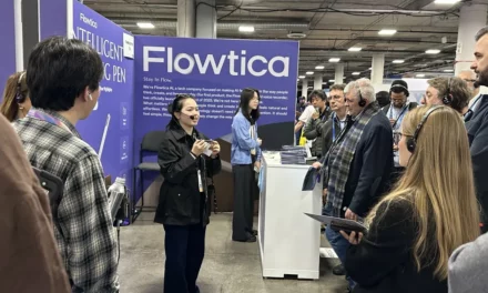 قلم التسجيل بالذكاء الاصطناعي Flowtica Scribe متاح الآن بعد CES 2026