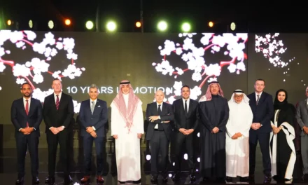 نيسان السعودية تحتفي بمرور 10 أعوام على شراكتها الاستراتيجية مع بترومين نيسان