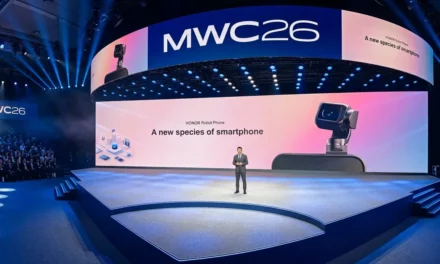 روبوت فون HONOR يحصد جائزة أفضل عرض في MWC 2026 ورئيسها التنفيذي يعرض رؤية الذكاء البشري المعزز