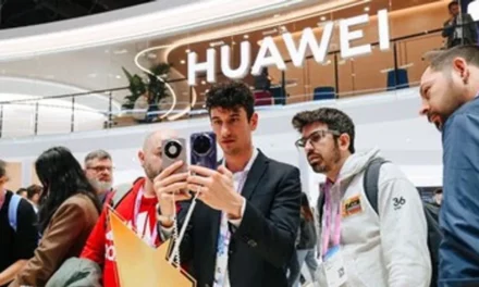 هواوي MWC 2026: أجهزة ذكية وشاشات قابلة للطي وتقنيات صحية تتصدر المشهد في برشلونة