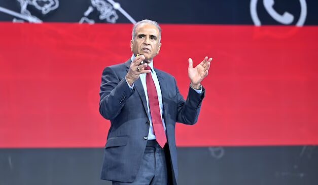 قادة الاتصالات يحذرون: الاحتيال الرقمي يكلف 480 مليار دولار سنوياً في MWC26
