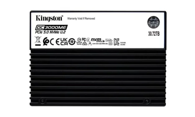 كينغستون تطلق محرك Kingston DC3000ME Gen5 بسعة 30.72 تيرابايت لمراكز البيانات