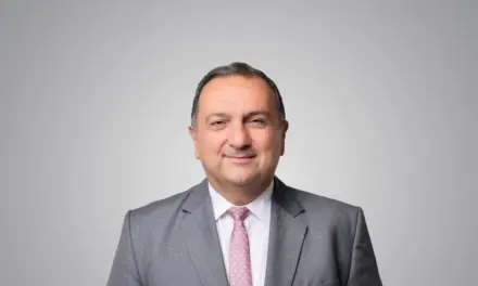 دبي تحول 50% من خدماتها الحكومية باستخدام الذكاء الاصطناعي المساعد خلال عامين