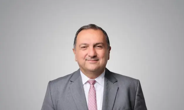 دبي تحول 50% من خدماتها الحكومية باستخدام الذكاء الاصطناعي المساعد خلال عامين