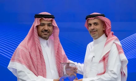 مجموعة stc تفوز بجائزتي أفضل تجربة للمستخدمين من هيئة الاتصالات