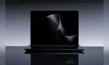 مايكروسوفت تكشف عن جهاز Surface Laptop Ultra بمعالج رسومات NVIDIA Blackwell
