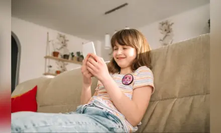 آيسر تكشف عن شاشات QD-OLED وأجهزة عرض جديدة