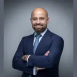 كلاوديرا ومرون توقعان مذكرة تفاهم لتسريع التحول الرقمي بالبيانات الهجينة