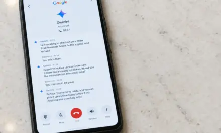 إجراء المكالمات الهاتفية عبر مساعد جيميني على هاتف Pixel 11