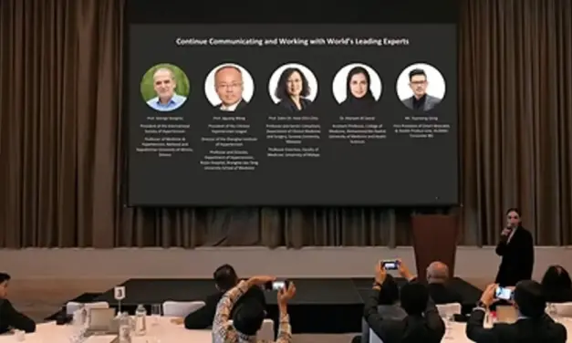 هواوي تكشف عن جهاز HUAWEI WATCH D3 لمراقبة ضغط الدم في مؤتمر ISH-ECS 2026