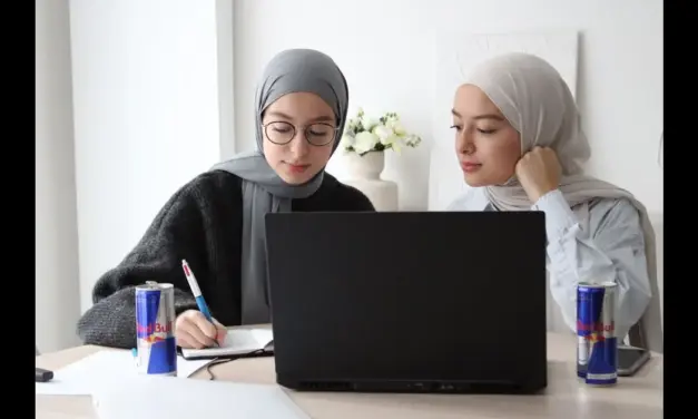 ريد بُل وExel by Merak تدعمان مطوري الألعاب في السعودية قبل يوم العرض