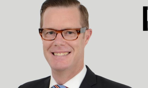 KERZNER INTERNATIONAL APPOINTS STUART THOMSON  AS EXECUTIVE VICE PRESIDENT GLOBAL HUMAN RESOURCES