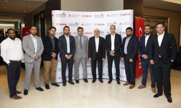 Canon captivates regional photographers