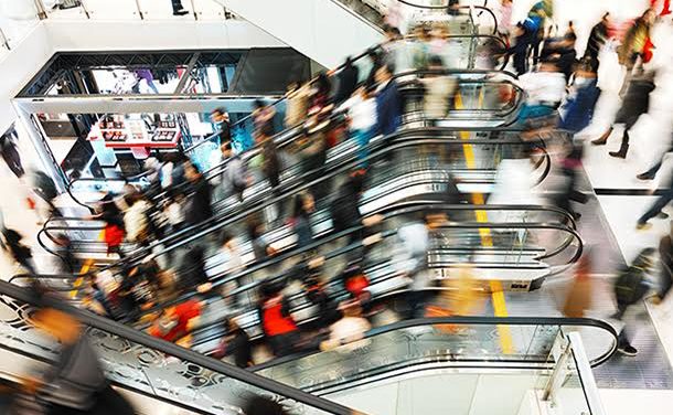 Retailers Leverage Big Data Analytics to Transform Customer Experience