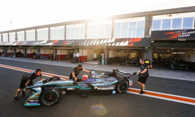 PANASONIC JAGUAR RACING COMPLETE PRE-SEASON TESTING IN VALENCIA