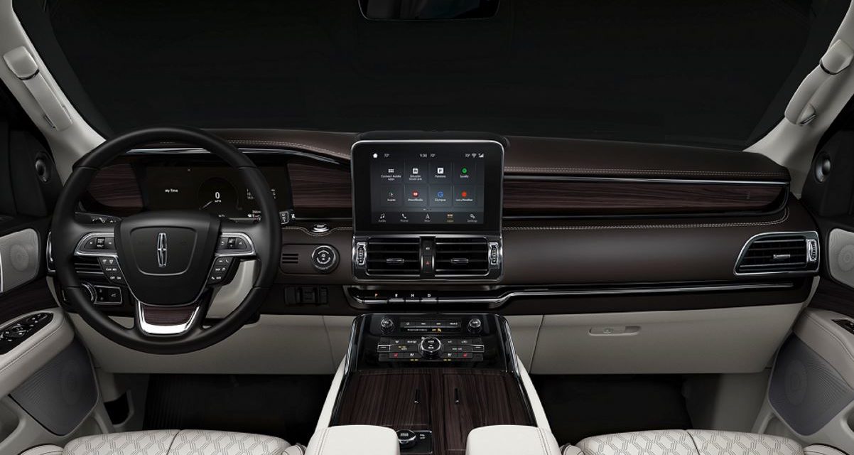 Leadership Qualities to the Fore as New Lincoln Presidential Line brings Luxury and Refinement to New Levels