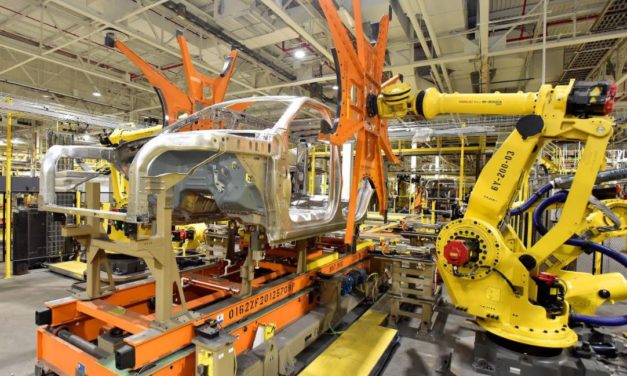 Ford Increasing Production of All-New Lincoln Navigator, Ford Expedition to Meet Greater-Than-Anticipated Customer Demand