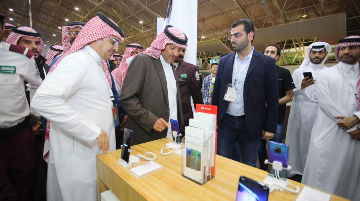 Huawei Saudi Arabia is a Smartphone Partner at “Colors of Saudi” Forum