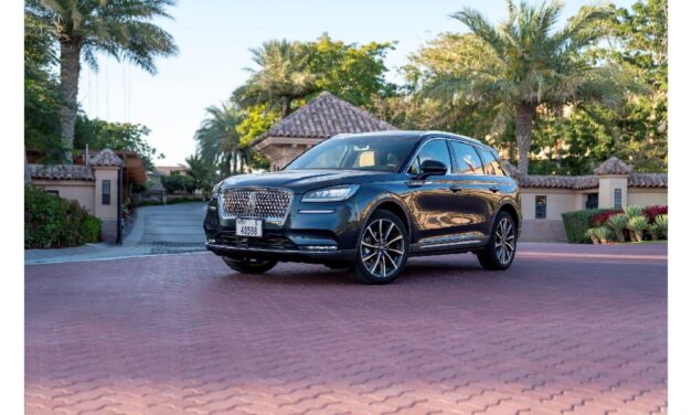 Help Your Lincoln’s Paint Pop from Garage Grunge to Showroom Finish