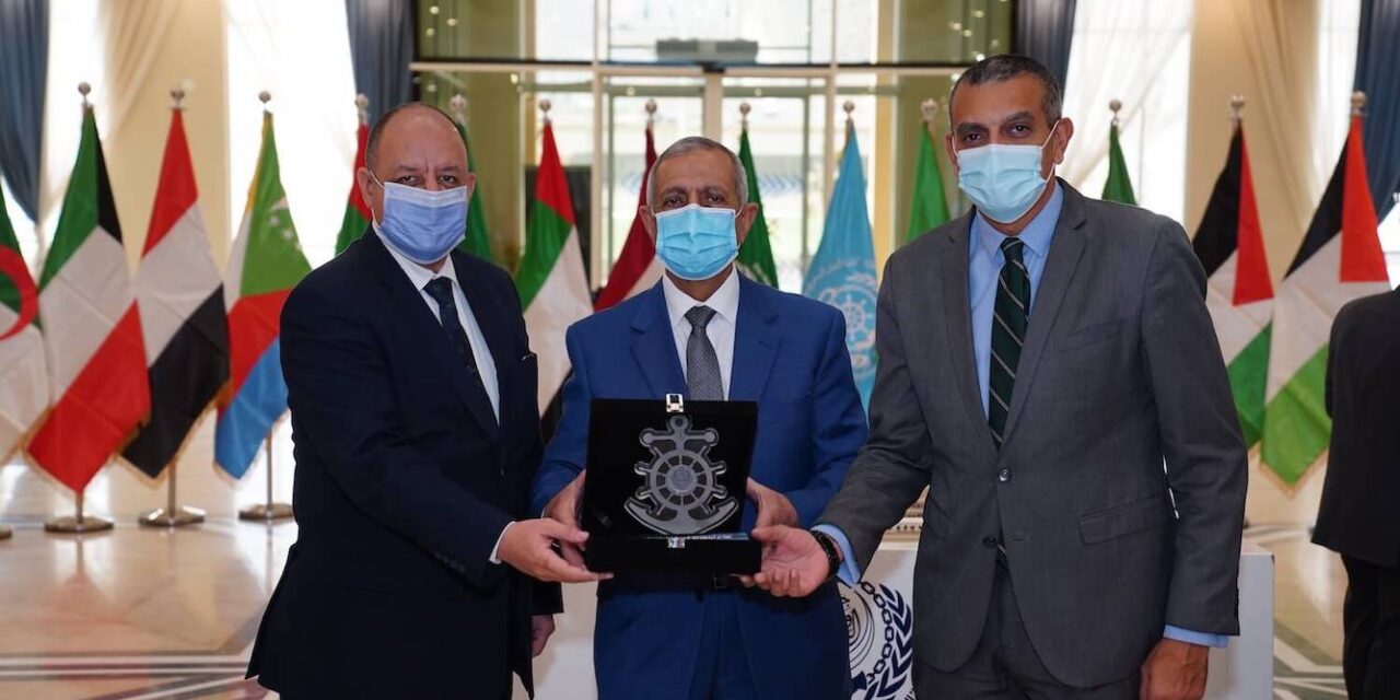 In a ceremony honoring its president, Dr.Ismail Abdel Ghaffar Ismail Farag AASTS announces its strategic goals for the next five years