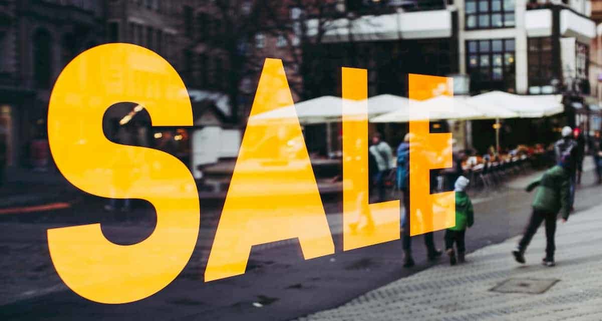 US E-commerce Thanksgiving Weekend Spending Hits a Record $29 Billion