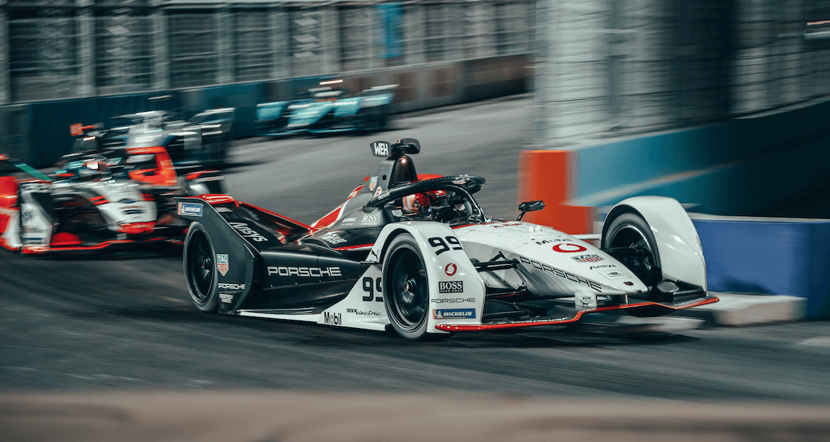 Porsche earns vital points at the start of the Formula E season