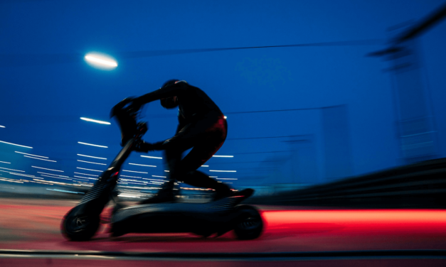 World’s first-ever electric race eSkootr breaks cover