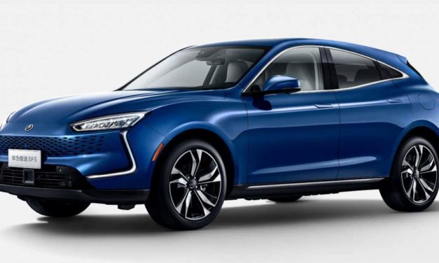 Huawei Starts to Sell New SERES SF5 Car in its China Flagship Stores