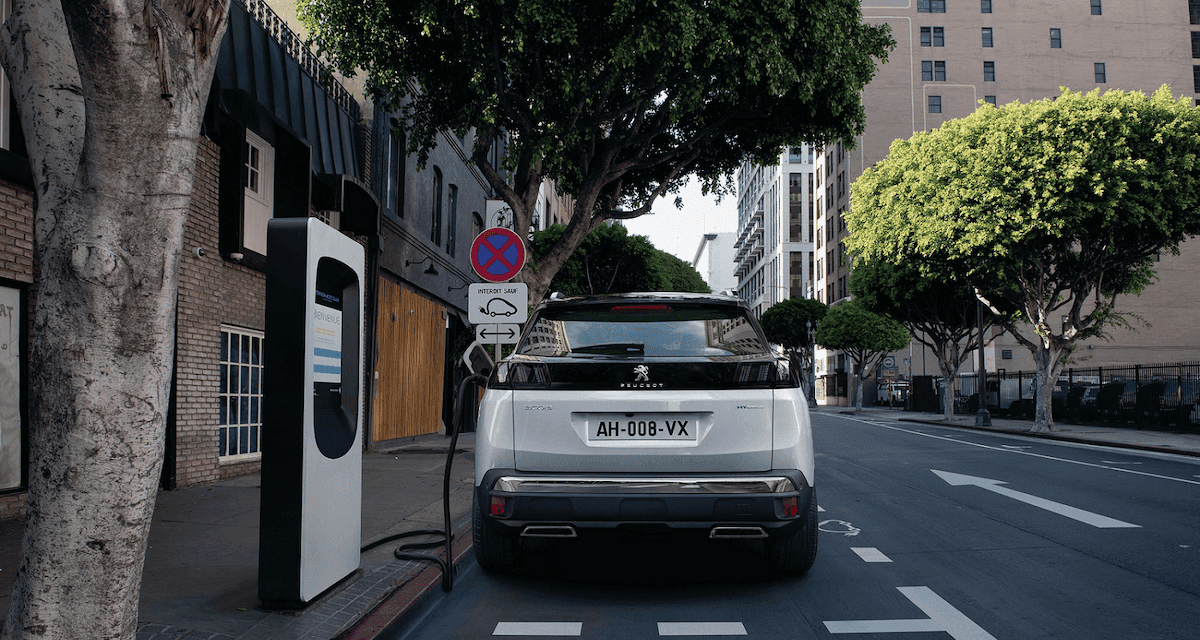 The first PEUGEOT Plug-in Hybrid Electric Vehicle unveiled in the UAE