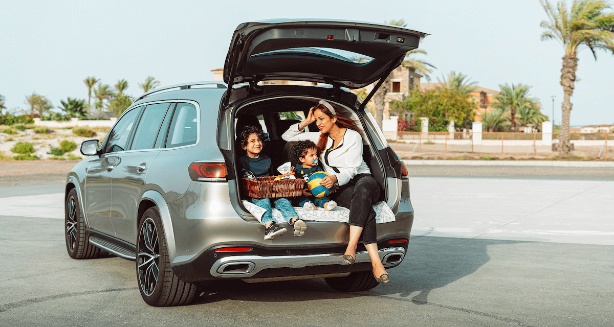 Emirates Motor Company Celebrates Women in Abu Dhabi with She’s Mercedes Activation