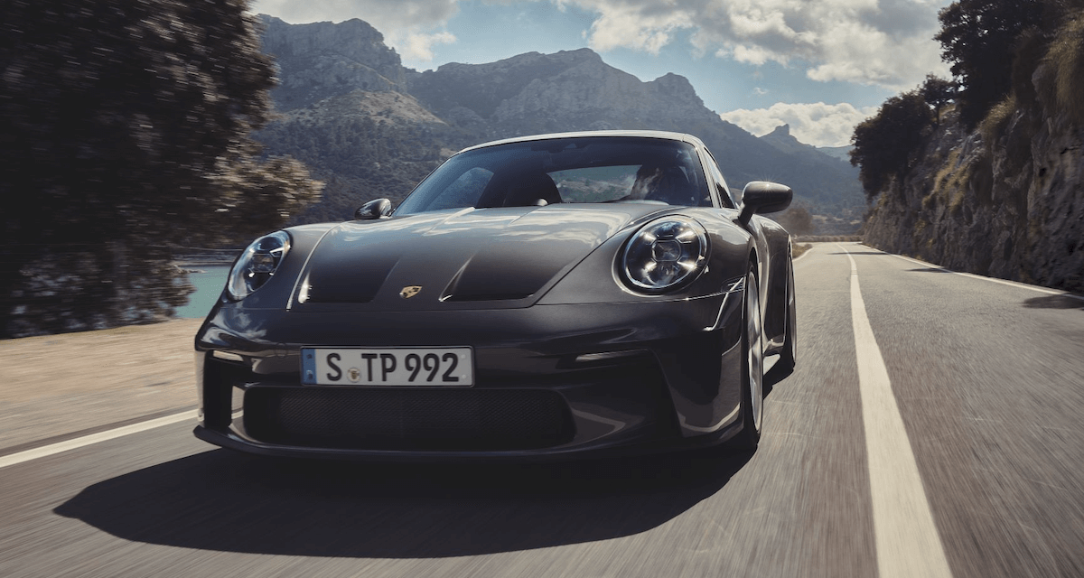 Performance meets understatement: The new Porsche 911 GT3 with Touring package