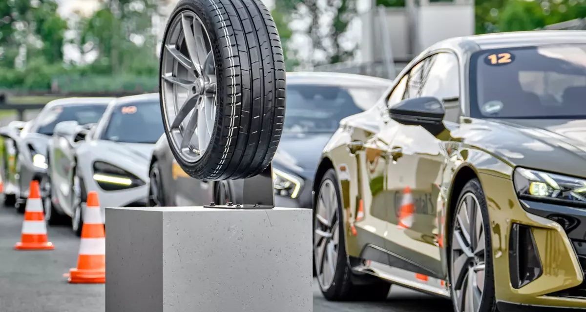 Continental Presents New SportContact 7 Tyre Line