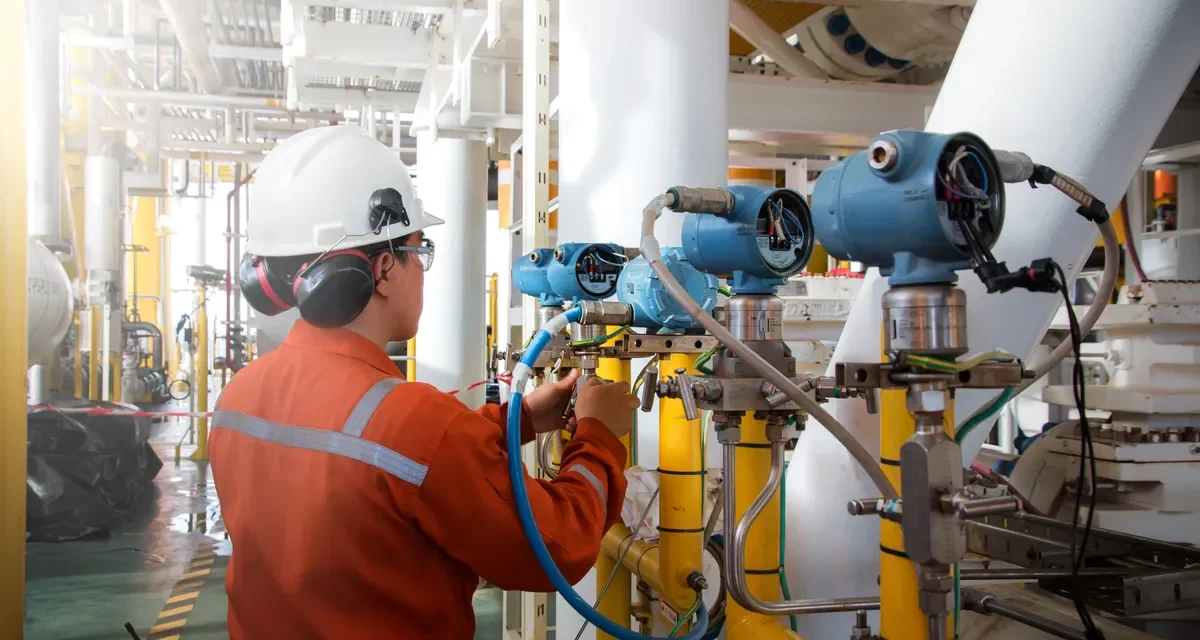 Schneider Electric and Prisma Photonics partner to increase integrity and efficiency for Oil and Gas pipeline operators and owners