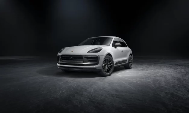 Agile and exclusive: Porsche presents the first Macan T