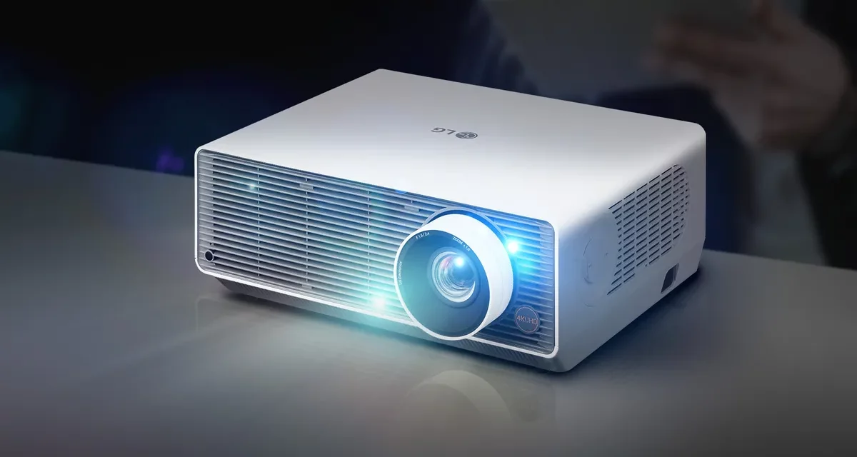 BRING INNOVATION TO BUSINESS MEETINGS WITH LG PROBEAM￼