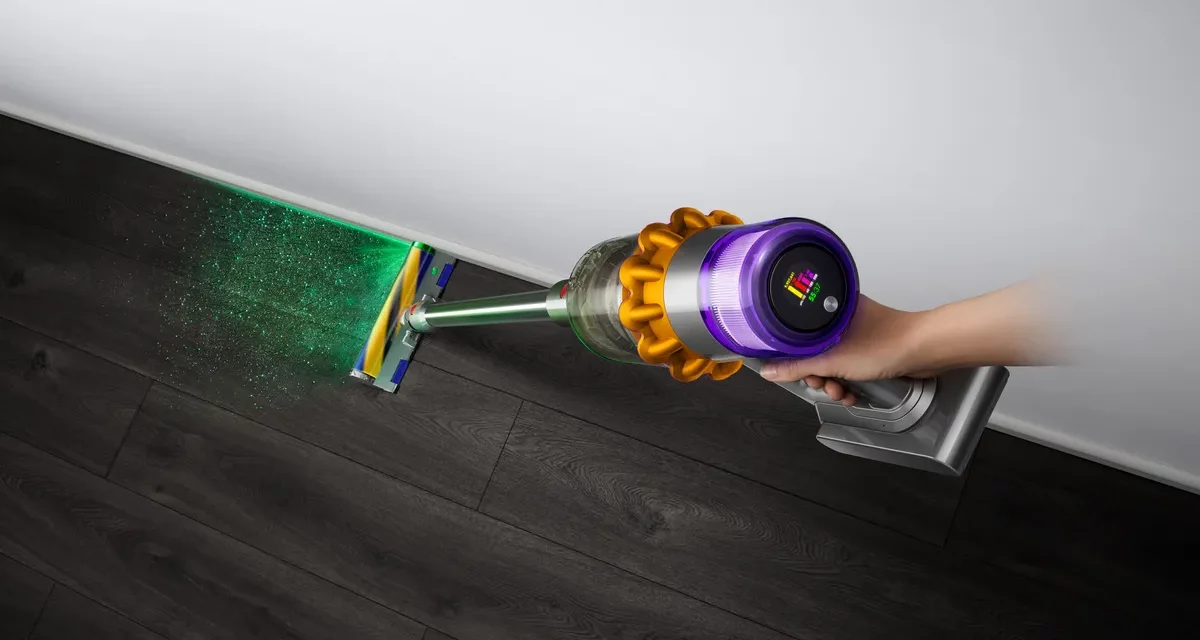 MORE THAN 65% OF HOUSEHOLDS IN KSA ARE UNLIKELY TO USE A VACUUM WHEN CLEANING, REVEALS DYSON GLOBAL DUST STUDY