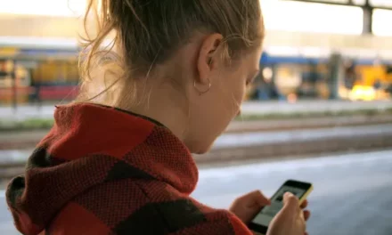 Why you should use a VPN while traveling