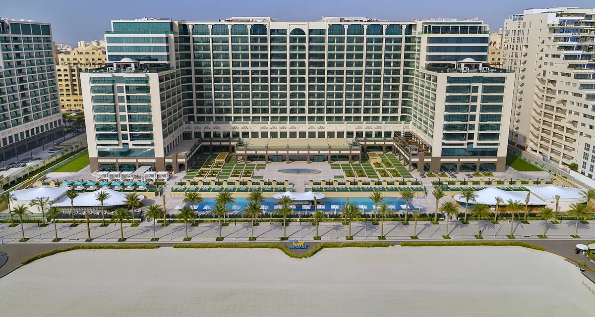 Hilton Dubai Palm Jumeirah Opens on Palm West Beach