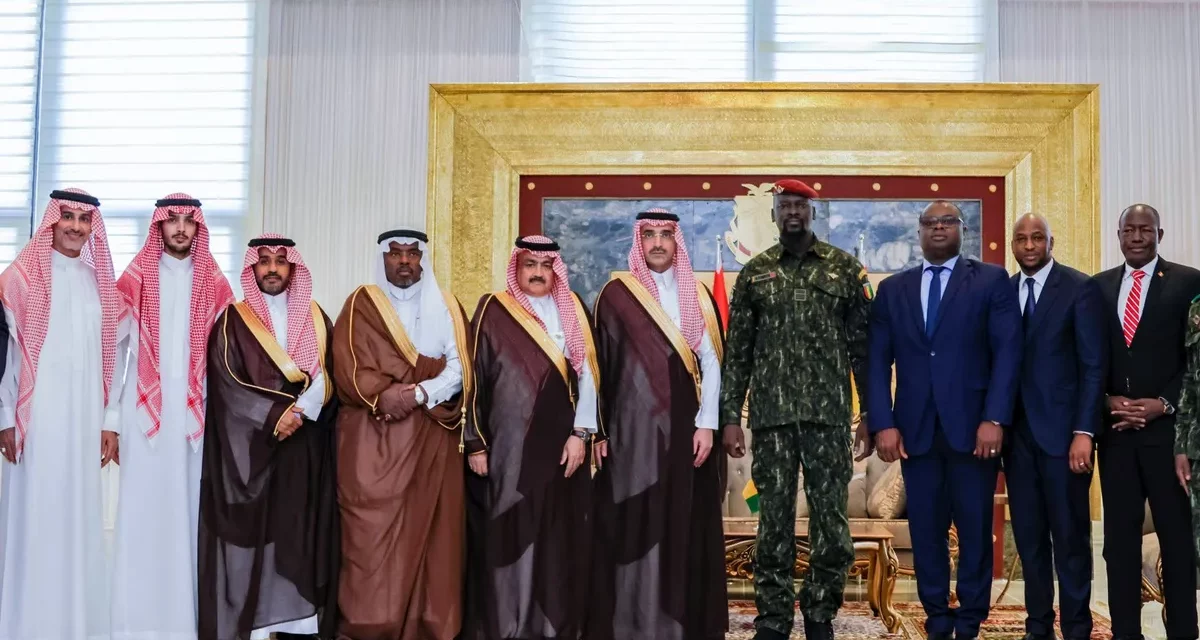 <strong>His Excellency the President of the Republic of Guinea receives the CEO of the Saudi Fund for Development</strong>