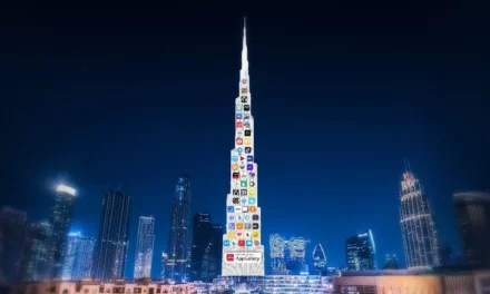 <strong>HUAWEI AppGallery lights-up Burj Khalifa with a spectacular lightshow for its anniversary celebration </strong>