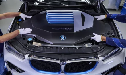 <strong>BMW Group commences production of small-series hydrogen-powered model, with a test fleet scheduled for the Middle East.</strong>