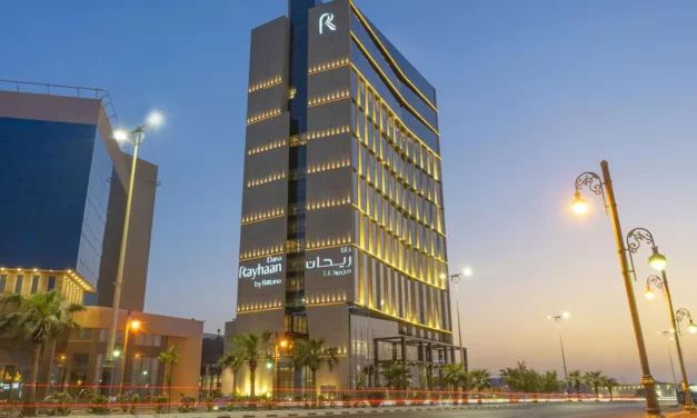 <strong>HRH the Governor of Eastern Province inaugurates the 5-star Dana Rayhaan by Rotana in Dammam</strong>