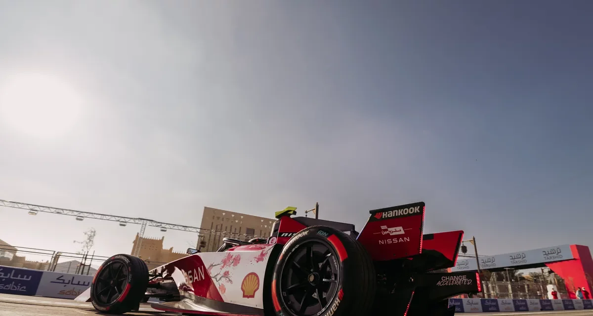 <strong>Nissan Formula E Season 9 Concludes with Electric Thrill at the Diriyah E-Prix</strong>