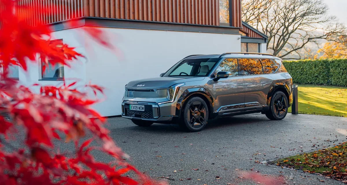 KIA EV9 NAMED ‘FAMILY CAR OF THE YEAR’