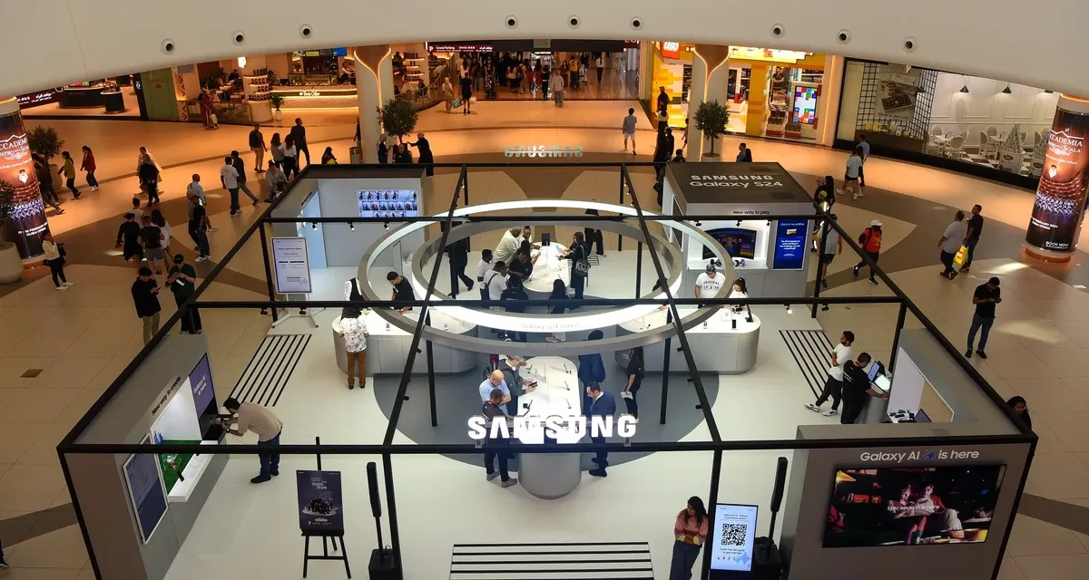 Samsung Unveils the Future of AI at an interactive pop-up store at Dubai Mall