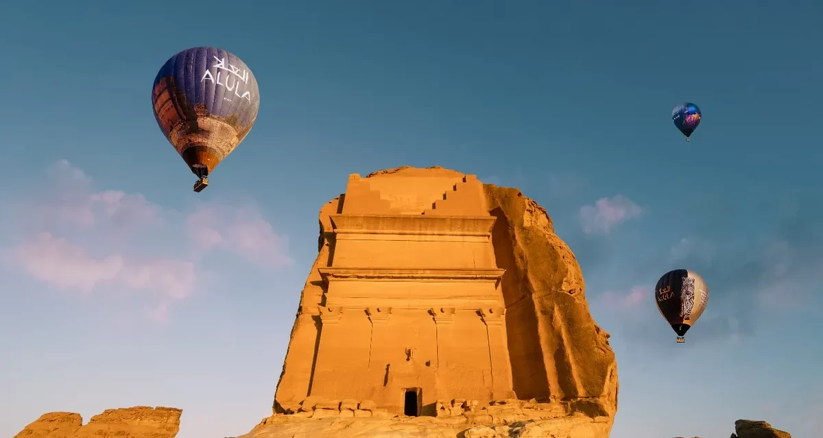 HERO BALLOON FLIGHTS LAUNCHES STUNNING NEW HOT AIR BALLOONS INTO THE ALULA SKIES