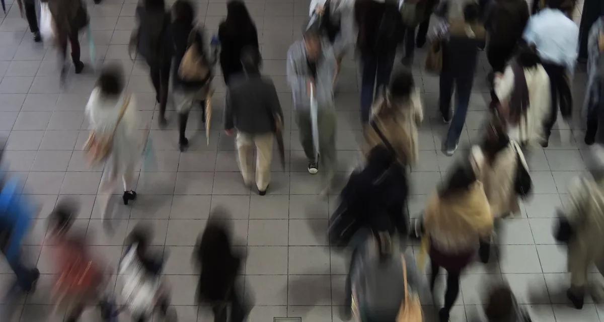 Why Holiday Loneliness Rising Globally Affects Millions Despite Festivities