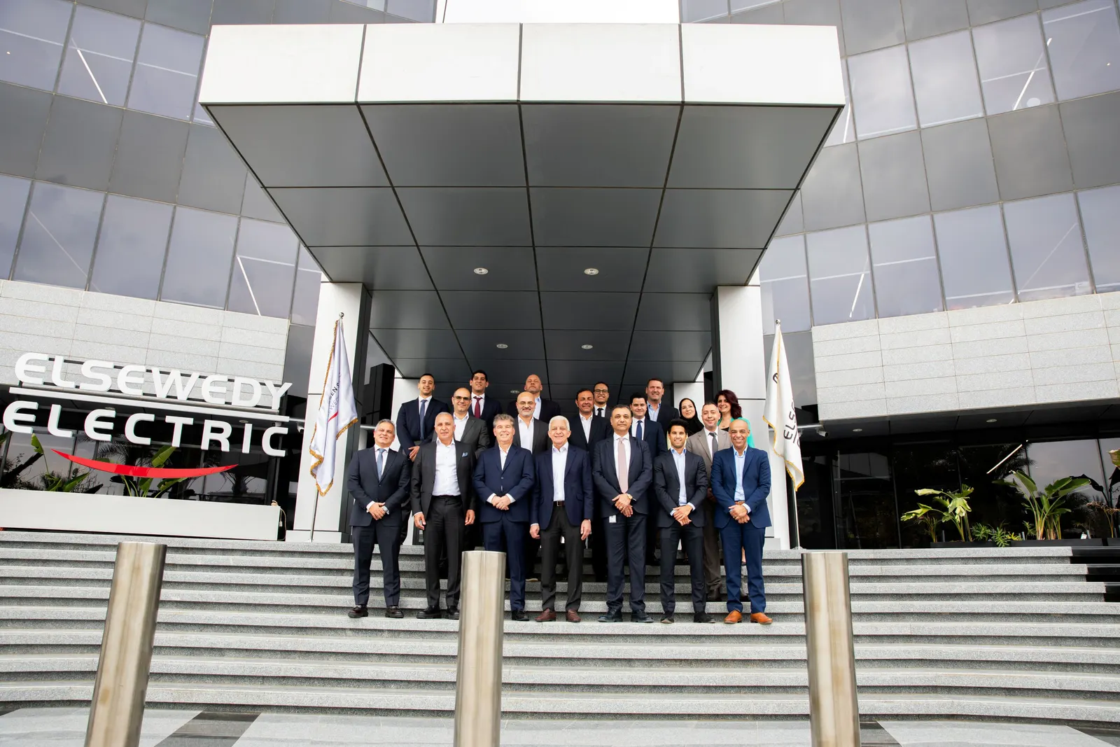 Elsewedy Electric and Thomassen Service executives signing acquisition agreement